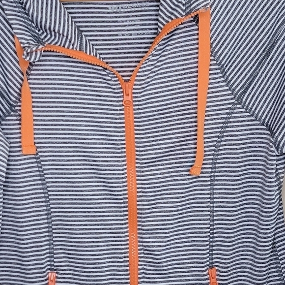 90 Degree by Reflex | Blue-Gray & White Striped Zip Jacket with Orange Trim - Picture 2 of 6